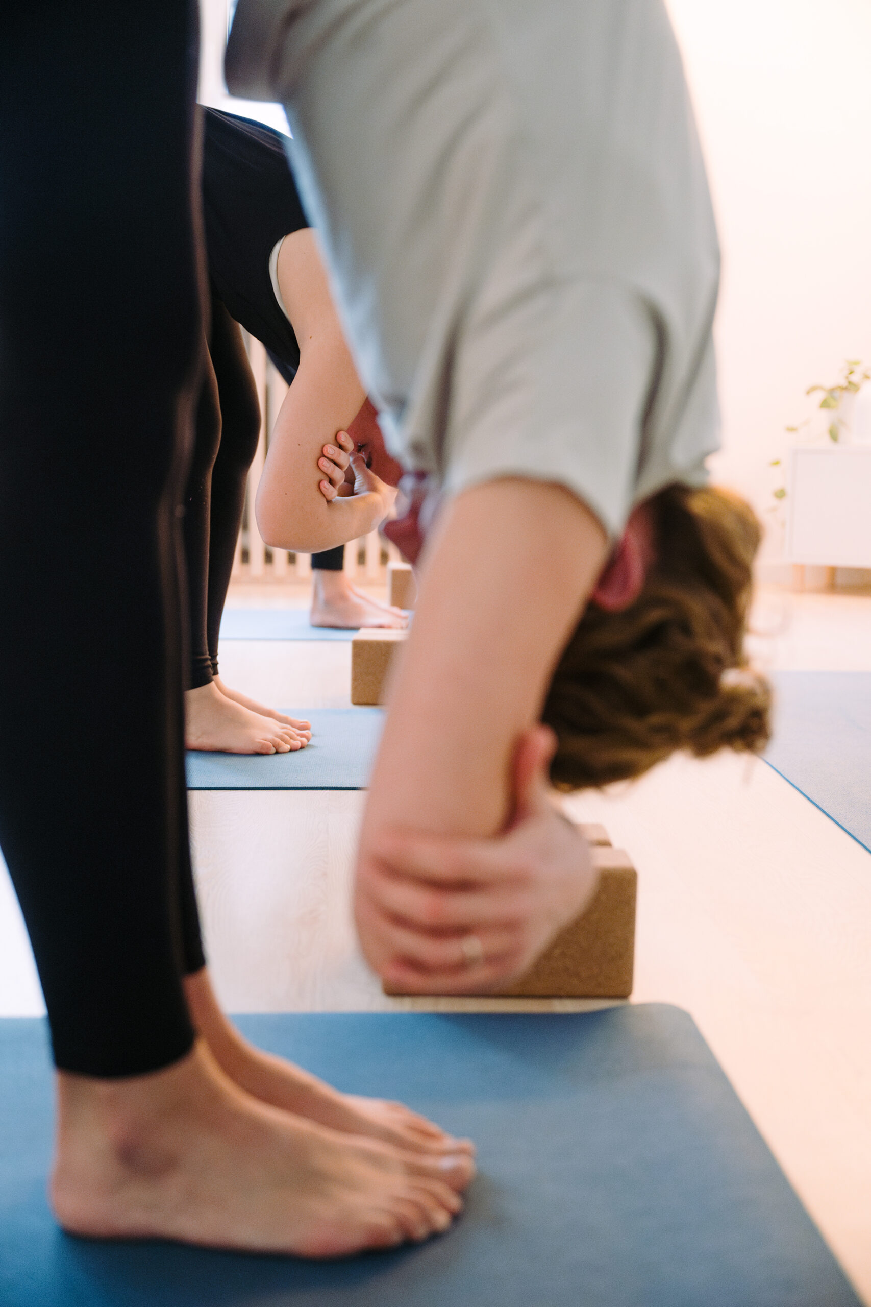 2024_Branding_Flowing_Moms_Dezember_Tag01_3409_100dpi_sRGB