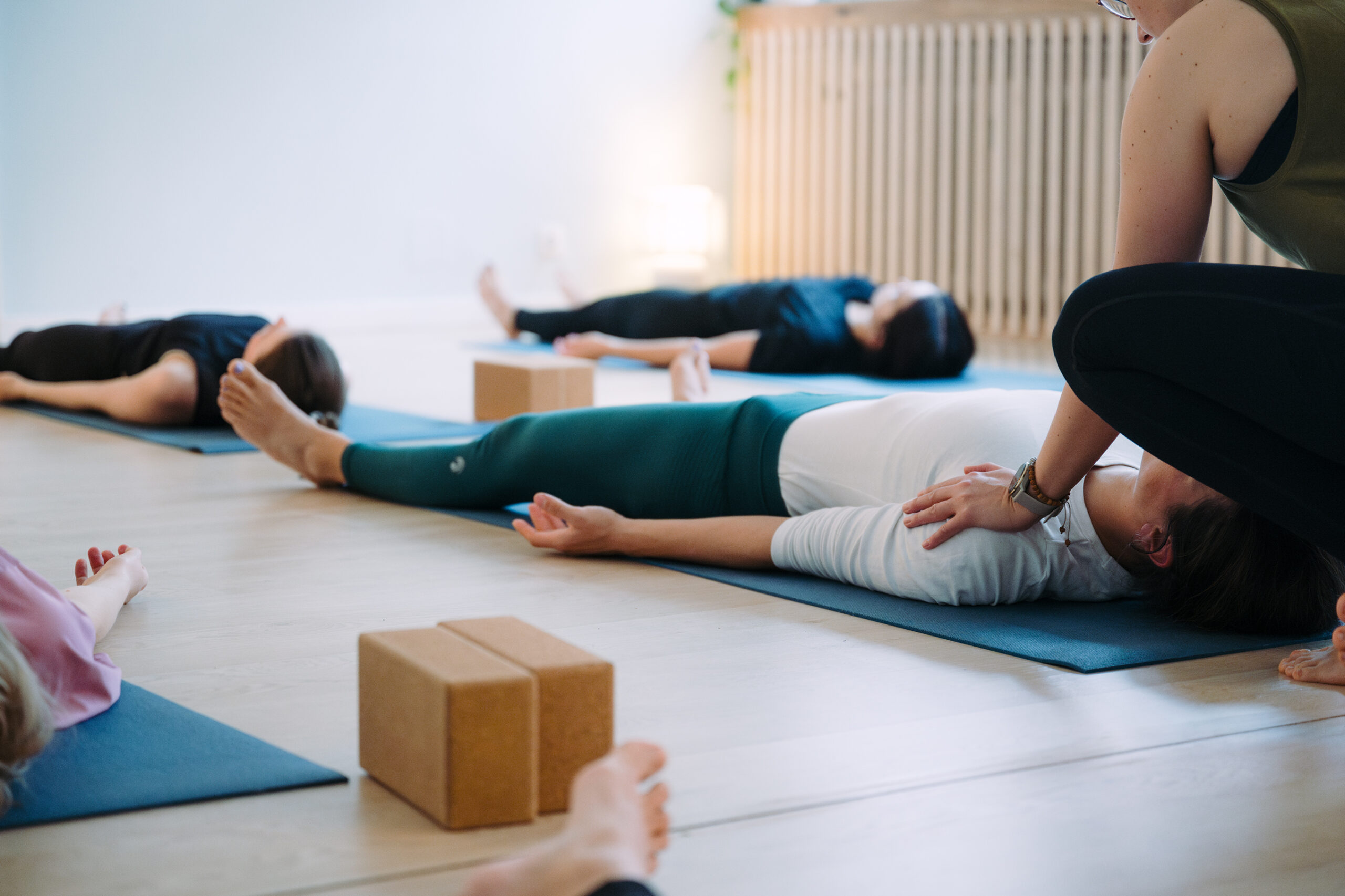 2024_Branding_Flowing_Moms_Dezember_Tag01_4872_100dpi_sRGB