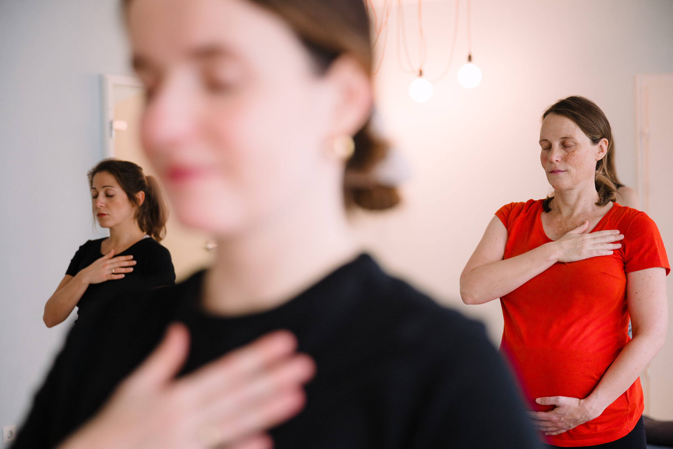 2024_Branding_Flowing_Moms_Dezember_Tag02_04426_100dpi_sRGB